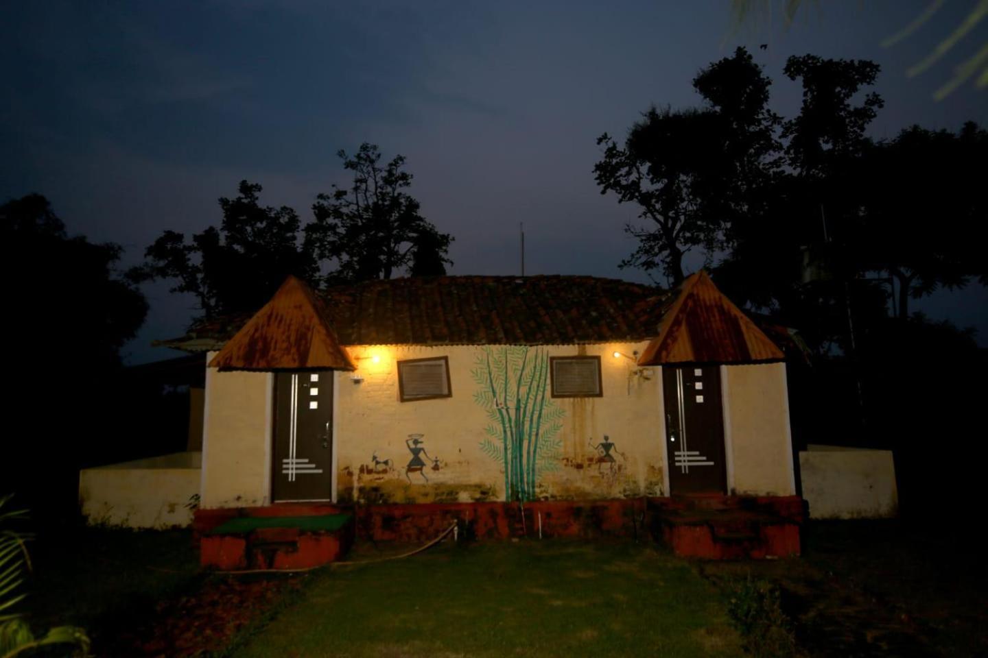 Tribal Wood Resort Dhanwār Екстериор снимка